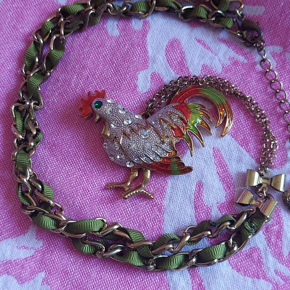 Betsey Johnson FARMHOUSE ROOSTER NECKLACE - Picture 10 of 12